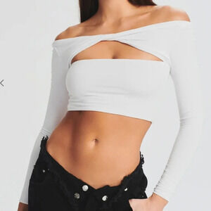 SER.O.YA  Ellis Twist White Long Sleeve Cropped Top Shirt S NWT